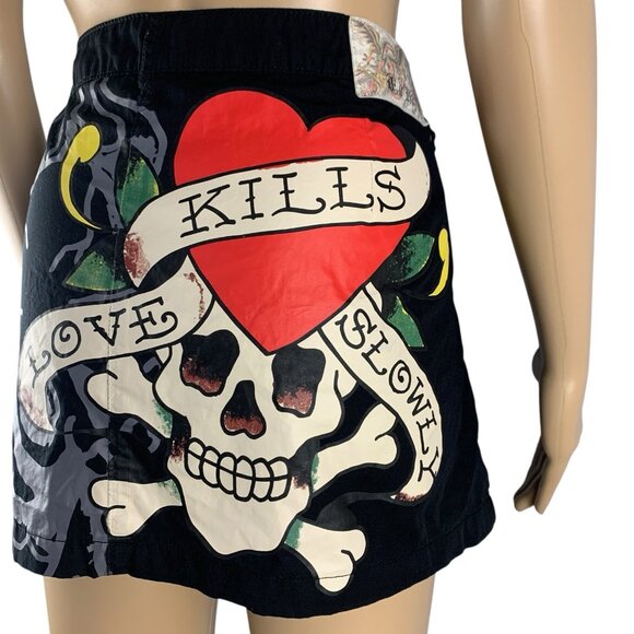 Ed Hardy Skull Poplin Mini Skirt Women’s Sz XL Black Red Multi - Picture 5 of 15